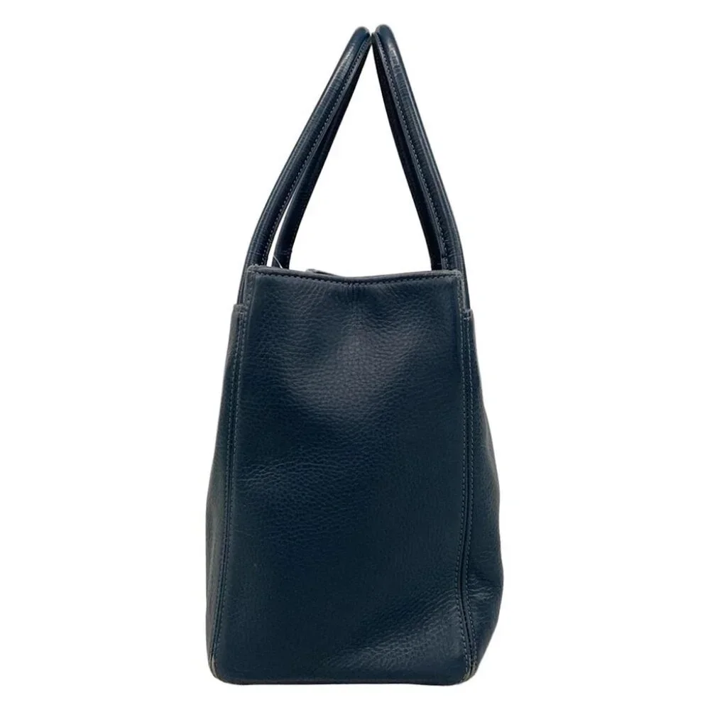 CHANEL Executive Tote Line - Blue Grained Calf Leather Tote Bag - Picture 3 of 14